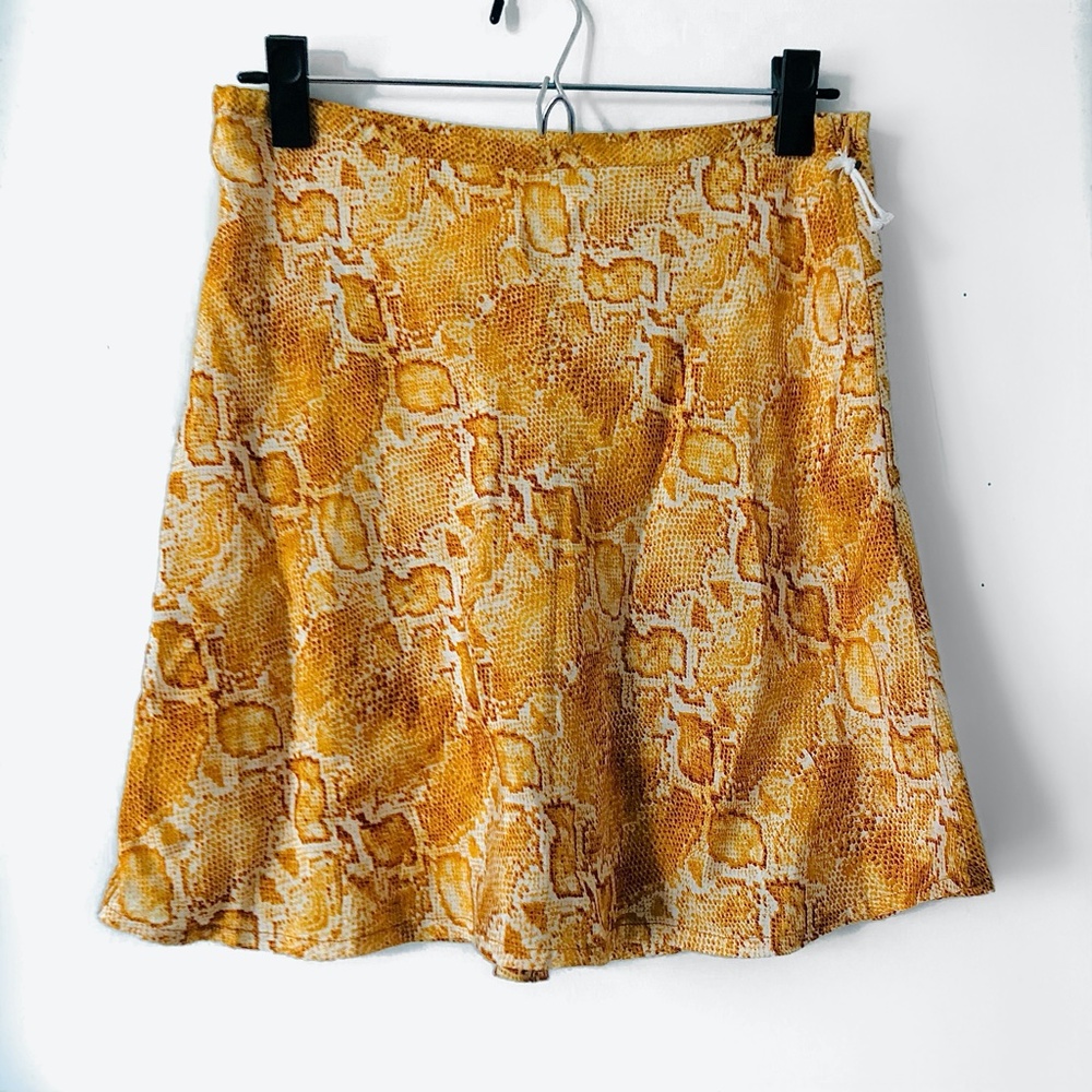 Billabong Sincerely Jules Snakeskin Print Mini Skirt NWOT